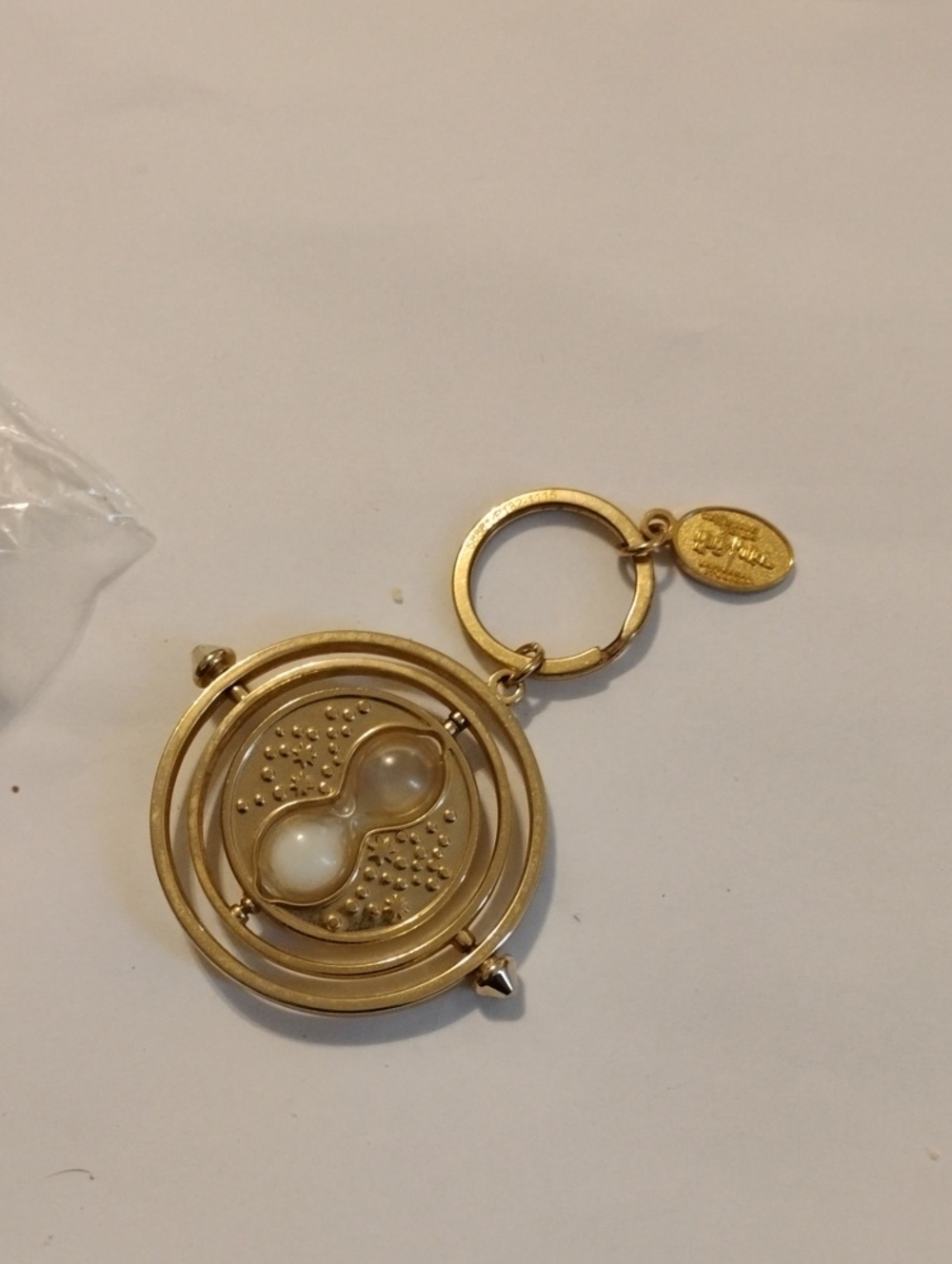 THE WIZARDING WORLD OF HARRY POTTER TIME TURNER KEYCHAIN CHARM EXCELLENT CONDITI